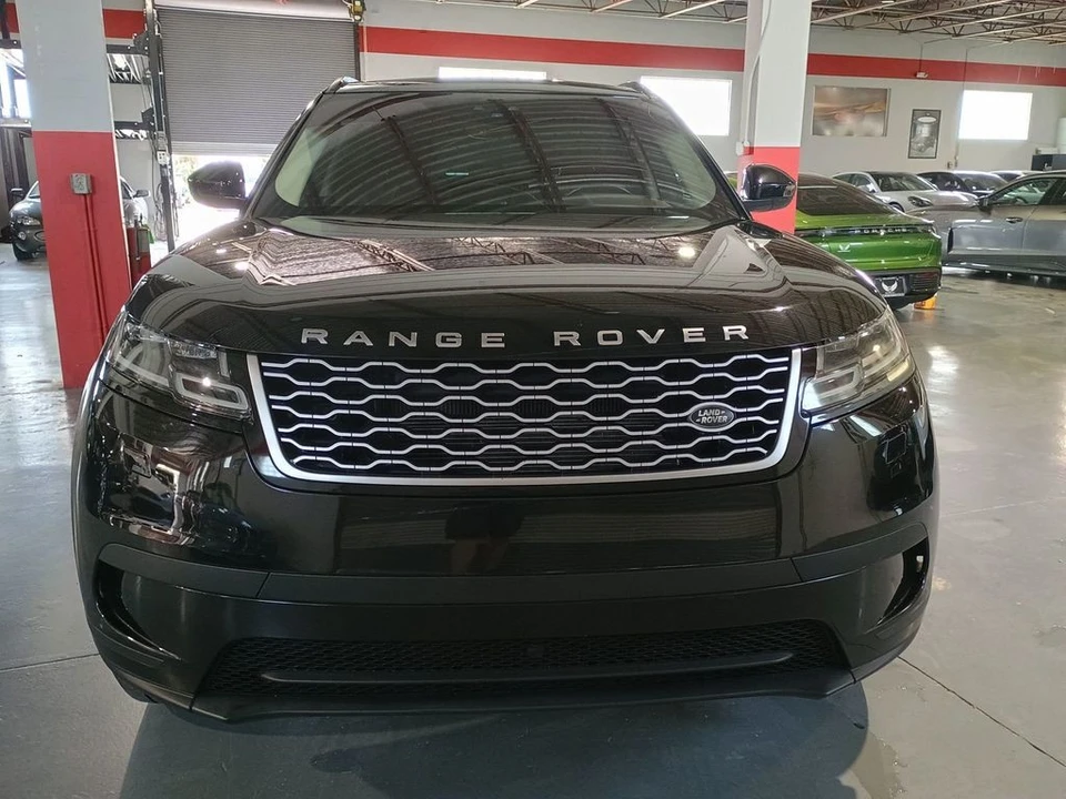 2018 Land Rover Range Rover Velar - Image 9 of 12