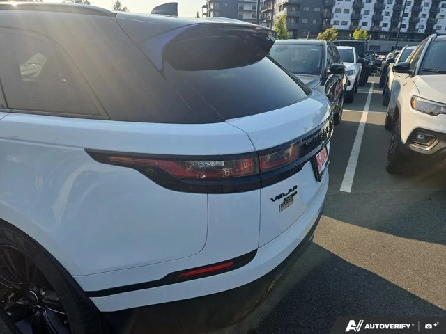 2018 Land Rover Range Rover Velar - Image 11 of 20
