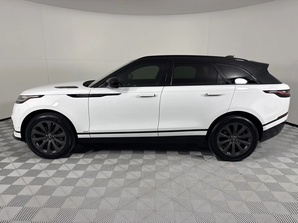 2018 Land Rover Range Rover Velar - Image 9 of 12