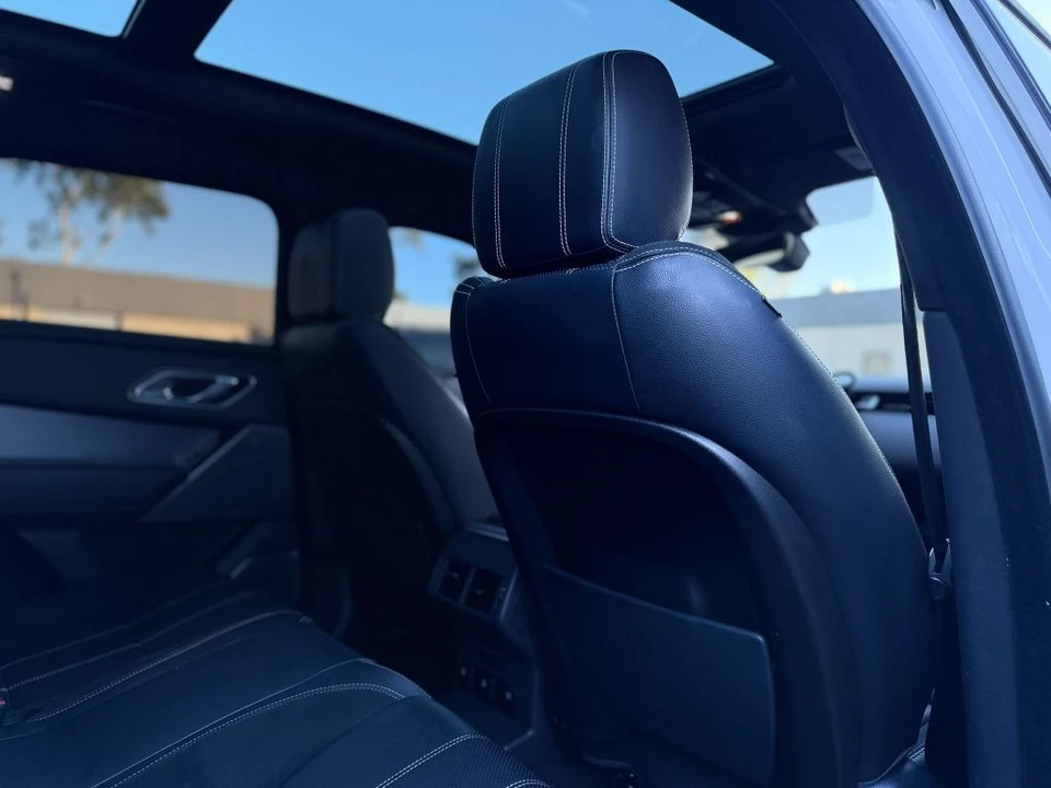 2018 Land Rover Range Rover Velar - Image 21 of 21