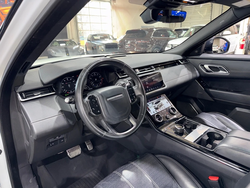 2018 Land Rover Range Rover Velar - Image 9 of 12