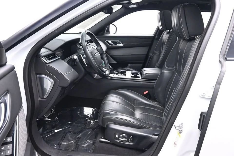 2018 Land Rover Range Rover Velar - Image 11 of 19