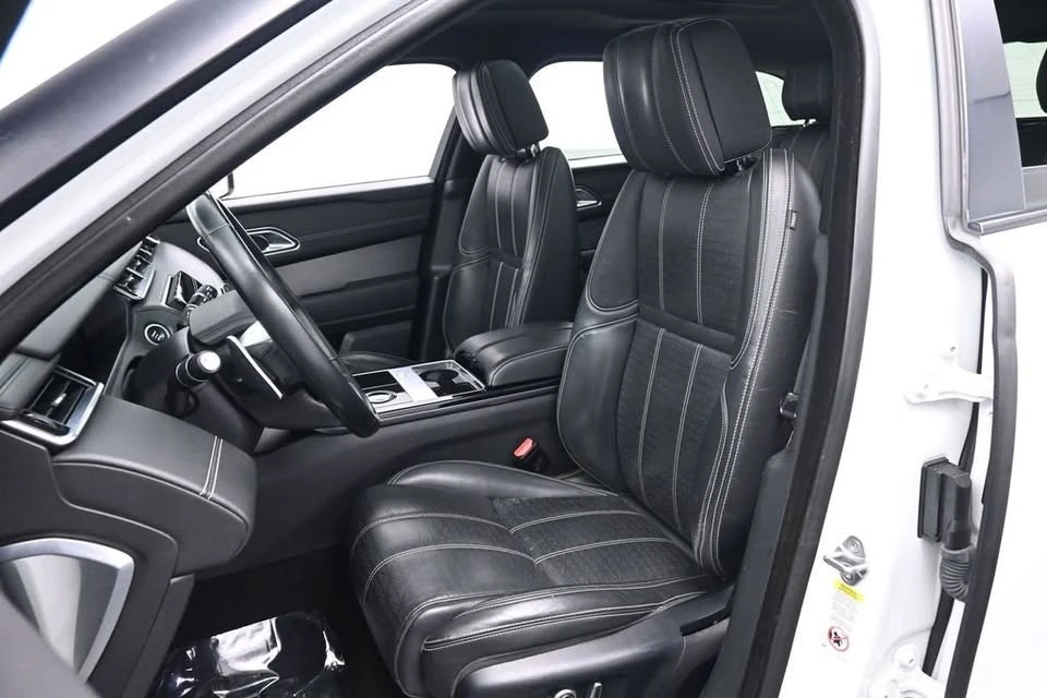 2018 Land Rover Range Rover Velar - Image 12 of 19