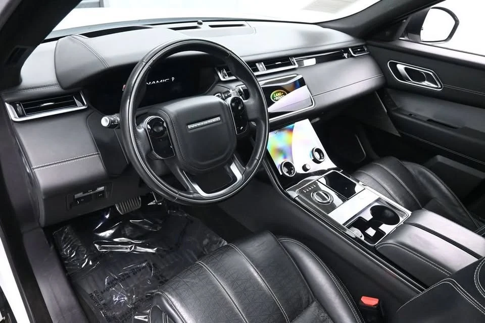 2018 Land Rover Range Rover Velar - Image 10 of 19