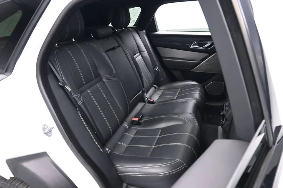 2018 Land Rover Range Rover Velar - Image 18 of 19