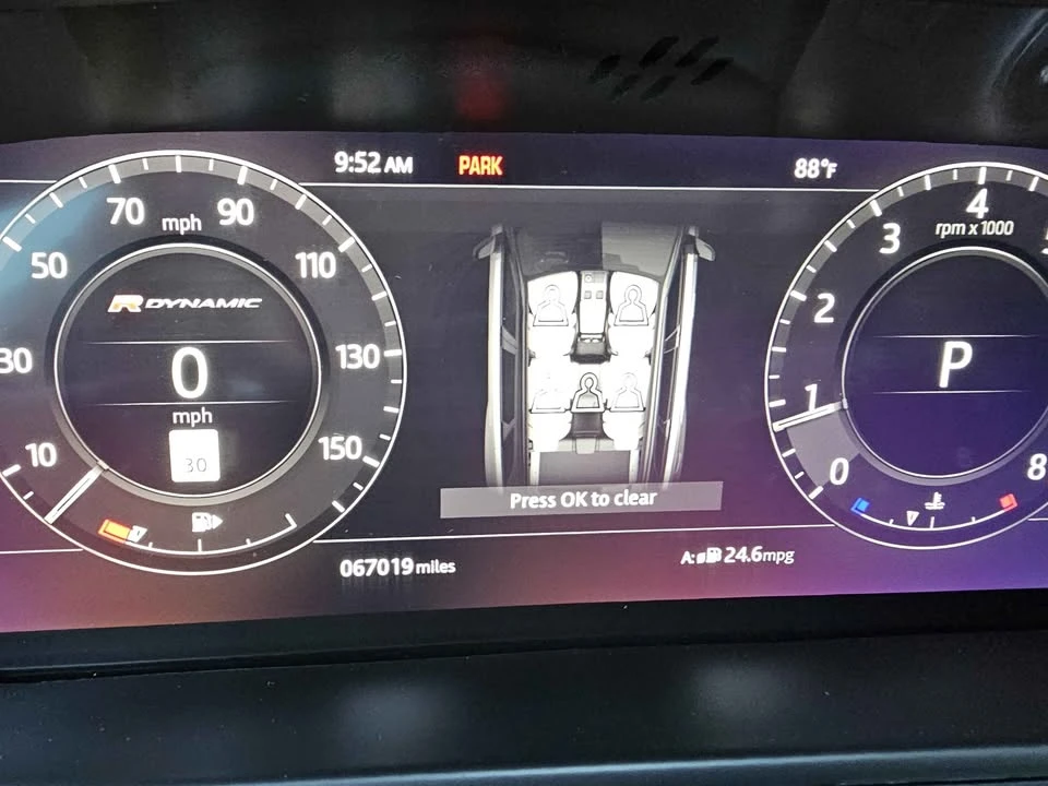 2018 Land Rover Range Rover Velar - Image 15 of 20