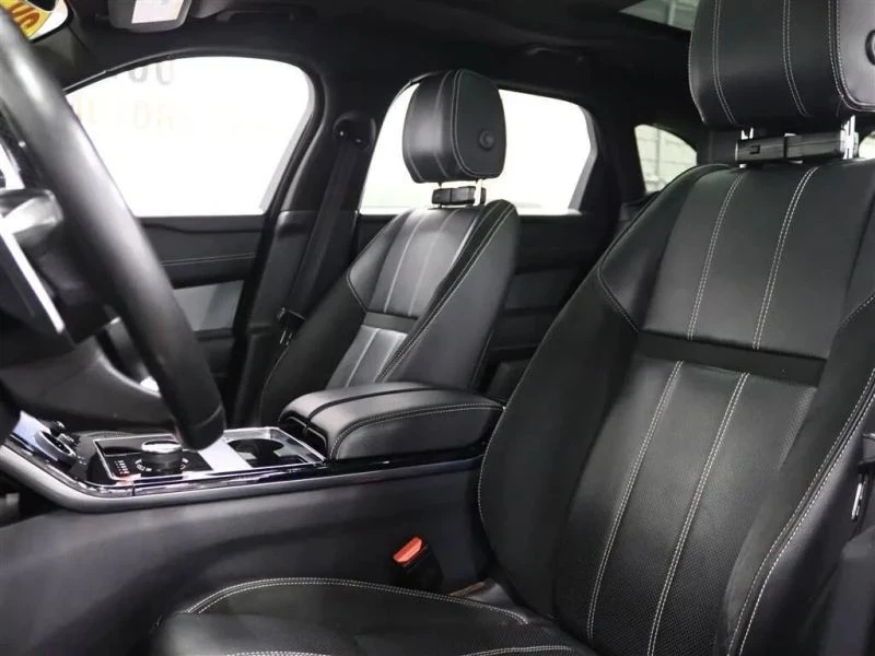 2018 Land Rover Range Rover Velar - Image 10 of 12