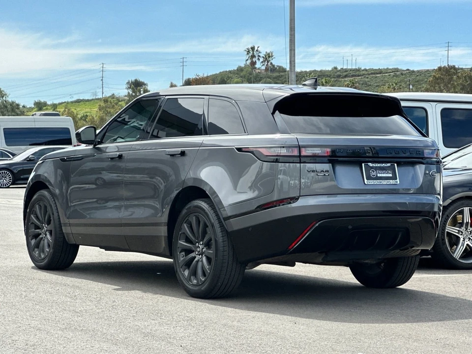 2018 Land Rover Range Rover Velar - Image 5 of 12