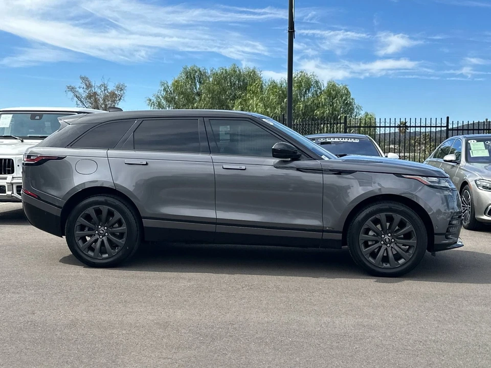 2018 Land Rover Range Rover Velar - Image 2 of 12
