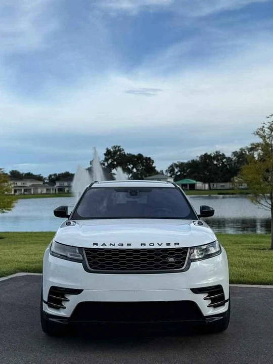 2018 Land Rover Range Rover Velar - Image 11 of 13
