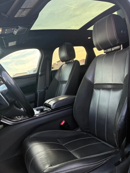 2018 Land Rover Range Rover Velar - Image 8 of 16