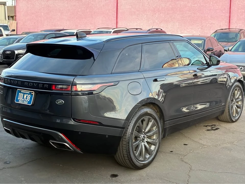2018 Land Rover Range Rover Velar - Image 14 of 16