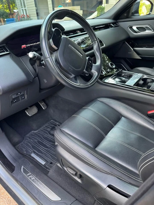 2018 Land Rover Range Rover Velar - Image 5 of 16