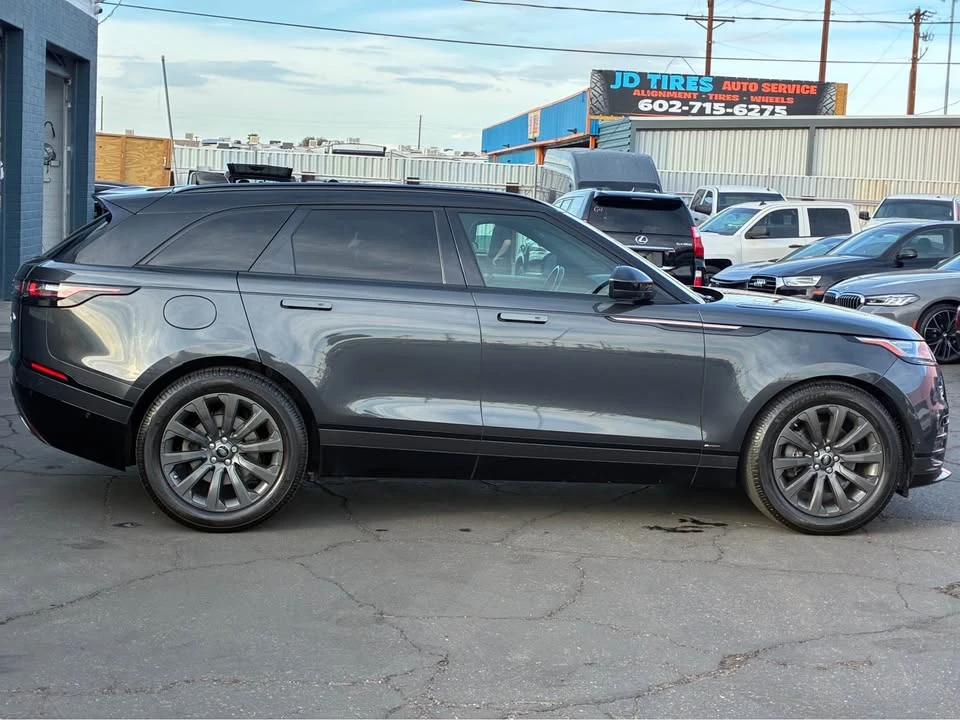 2018 Land Rover Range Rover Velar - Image 13 of 16