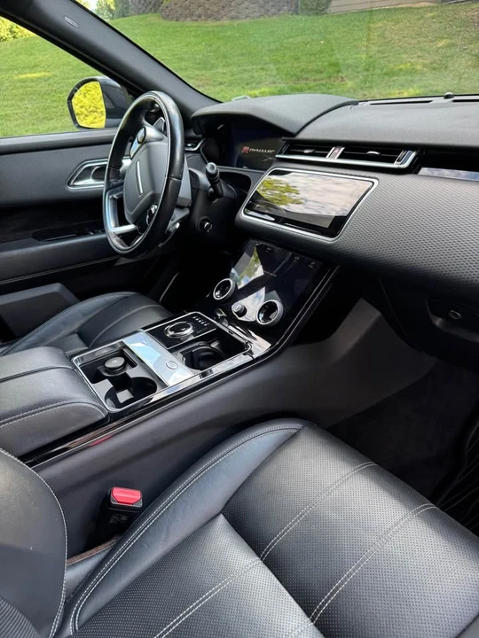 2018 Land Rover Range Rover Velar - Image 7 of 16