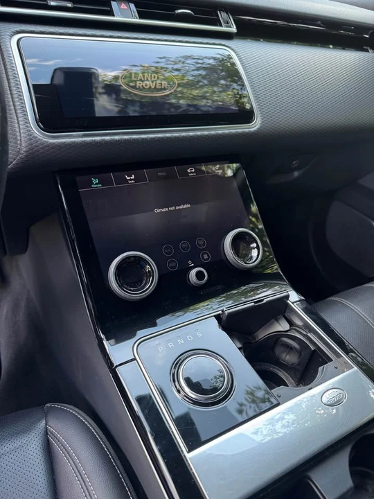 2018 Land Rover Range Rover Velar - Image 6 of 16