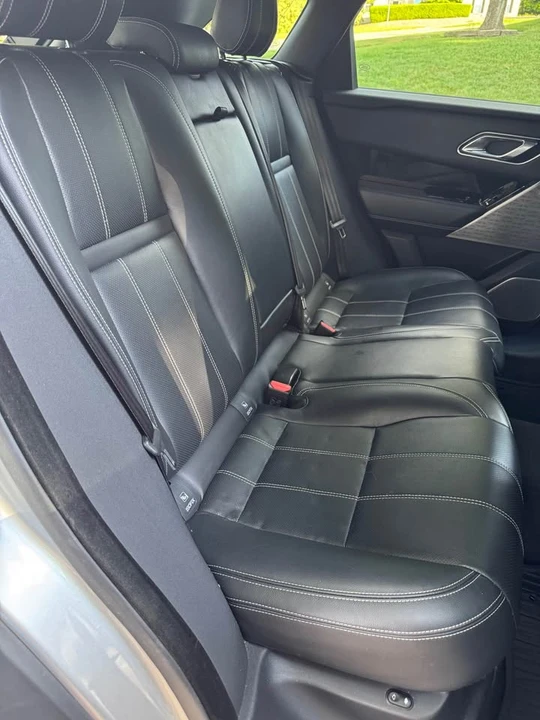 2018 Land Rover Range Rover Velar - Image 9 of 16