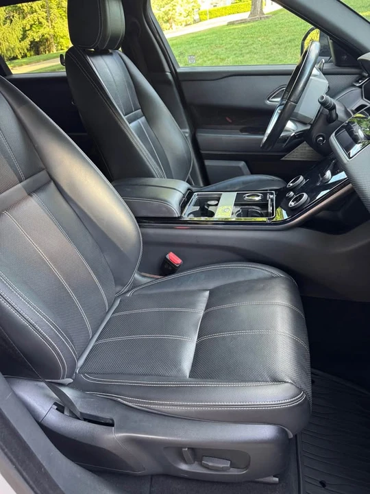 2018 Land Rover Range Rover Velar - Image 8 of 16