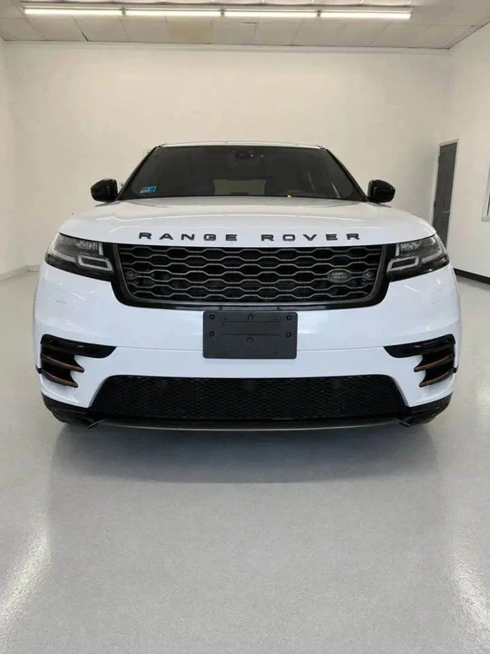 2018 Land Rover Range Rover Velar - Image 9 of 18