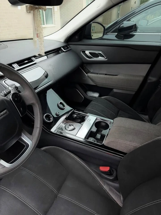 2018 Land Rover Range Rover Velar - Image 10 of 14