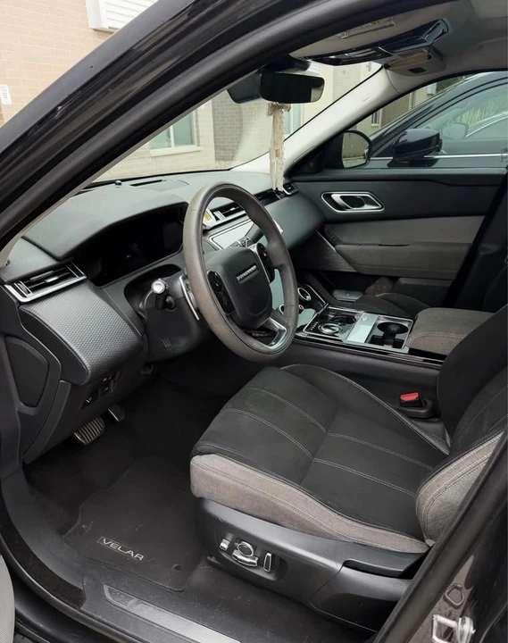 2018 Land Rover Range Rover Velar - Image 9 of 14
