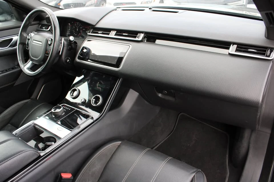 2018 Land Rover Range Rover Velar - Image 13 of 16