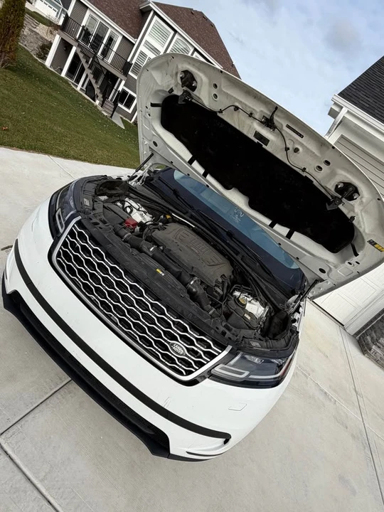 2018 Land Rover Range Rover Velar - Image 18 of 20