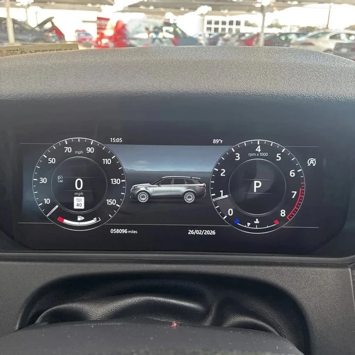 2018 Land Rover Range Rover Velar - Image 14 of 20