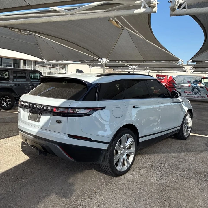 2018 Land Rover Range Rover Velar - Image 6 of 20