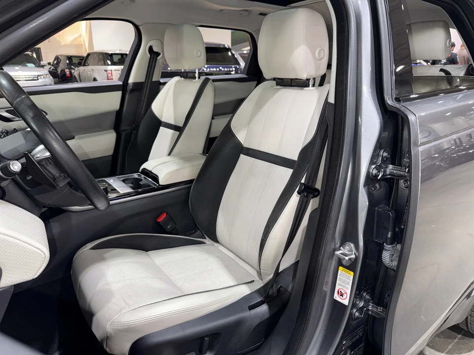 2018 Land Rover Range Rover Velar - Image 11 of 12