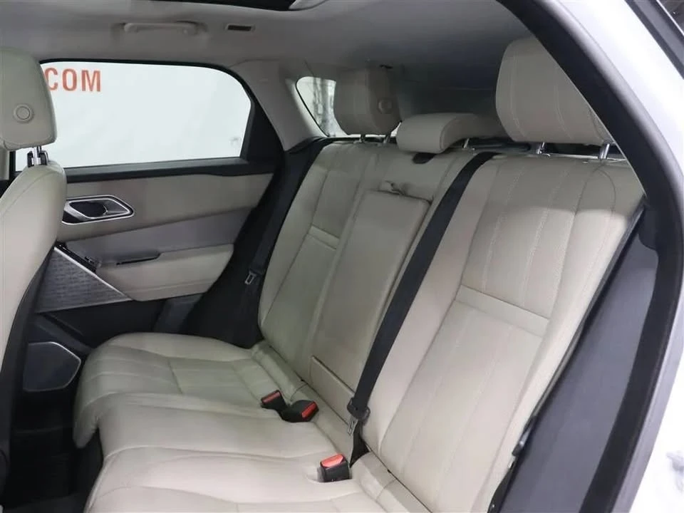 2018 Land Rover Range Rover Velar - Image 9 of 15