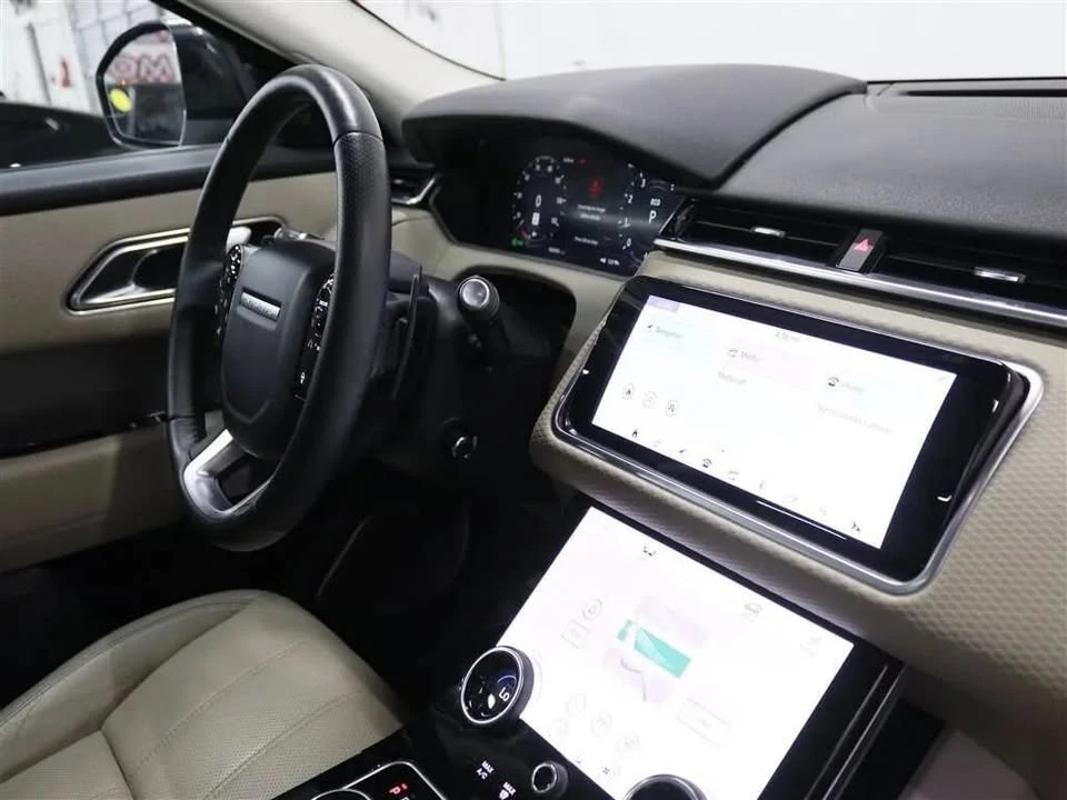 2018 Land Rover Range Rover Velar - Image 12 of 15