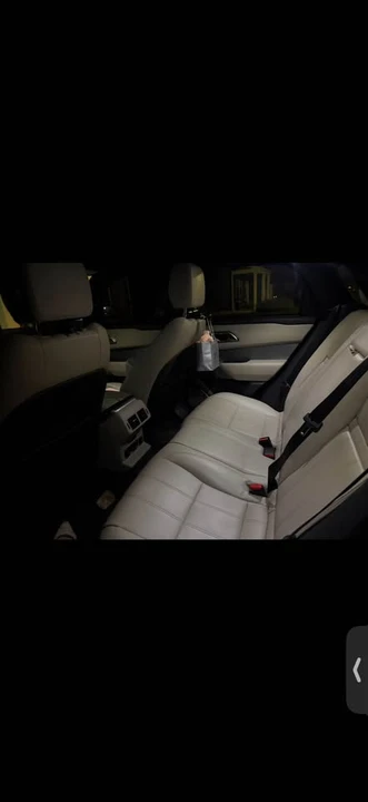 2018 Land Rover Range Rover Velar - Image 3 of 4