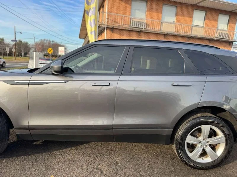 2018 Land Rover Range Rover Velar - Image 8 of 12