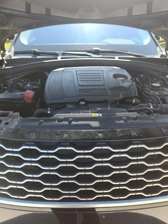 2018 Land Rover Range Rover Velar - Image 16 of 21