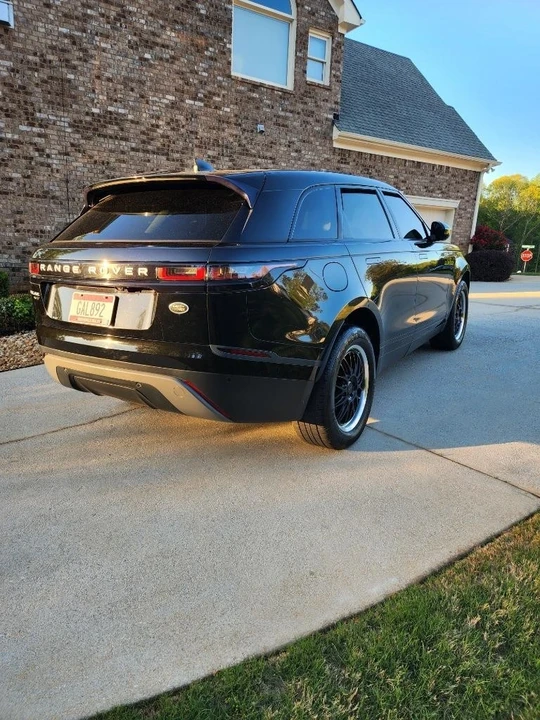 2018 Land Rover Range Rover Velar - Image 5 of 21