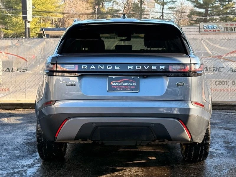 2018 Land Rover Range Rover Velar - Image 10 of 12
