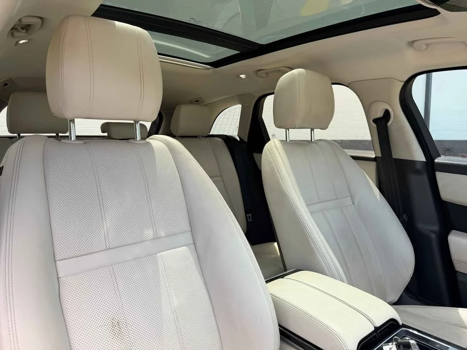 2018 Land Rover Range Rover Velar - Image 8 of 18