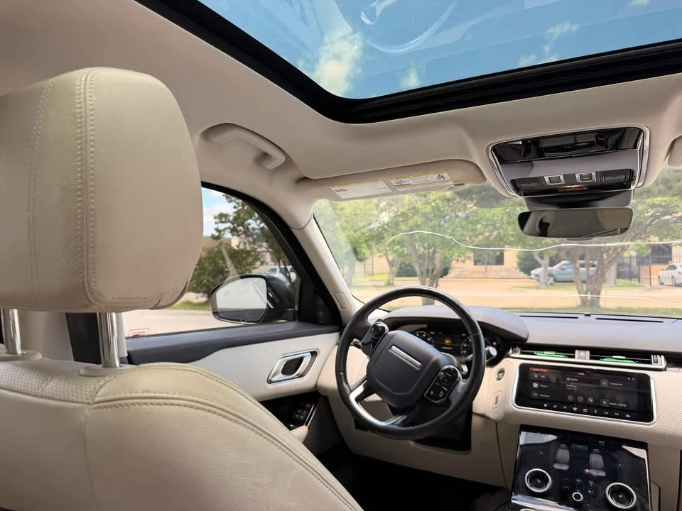 2018 Land Rover Range Rover Velar - Image 17 of 18