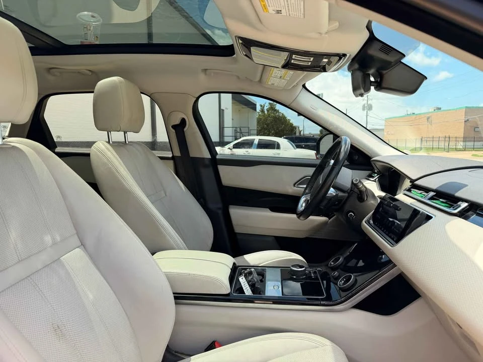 2018 Land Rover Range Rover Velar - Image 9 of 18