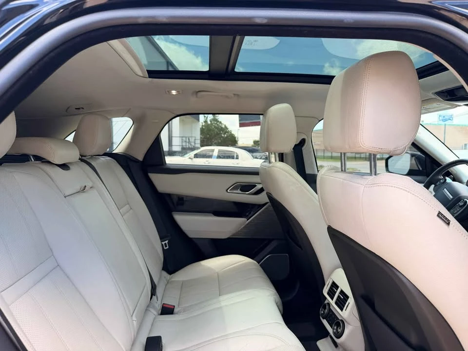 2018 Land Rover Range Rover Velar - Image 10 of 18