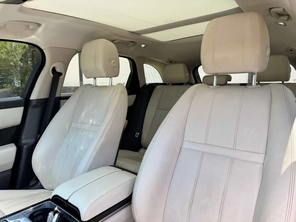 2018 Land Rover Range Rover Velar - Image 18 of 18