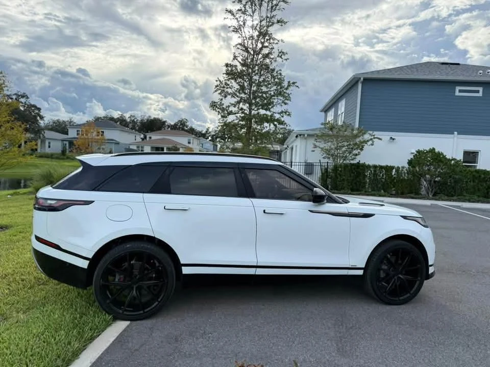 2018 Land Rover Range Rover Velar - Image 5 of 20