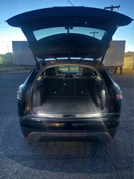 2018 Land Rover Range Rover Velar - Image 12 of 18
