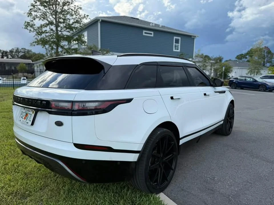 2018 Land Rover Range Rover Velar - Image 4 of 20