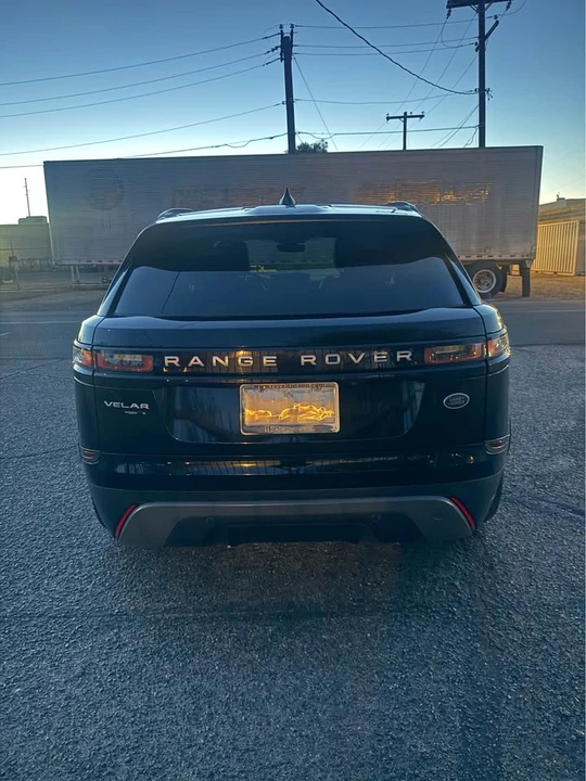 2018 Land Rover Range Rover Velar - Image 4 of 18