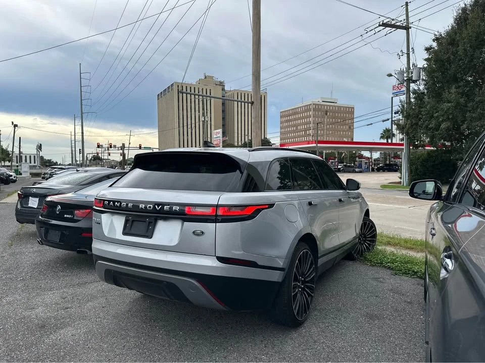 2018 Land Rover Range Rover Velar - Image 5 of 16