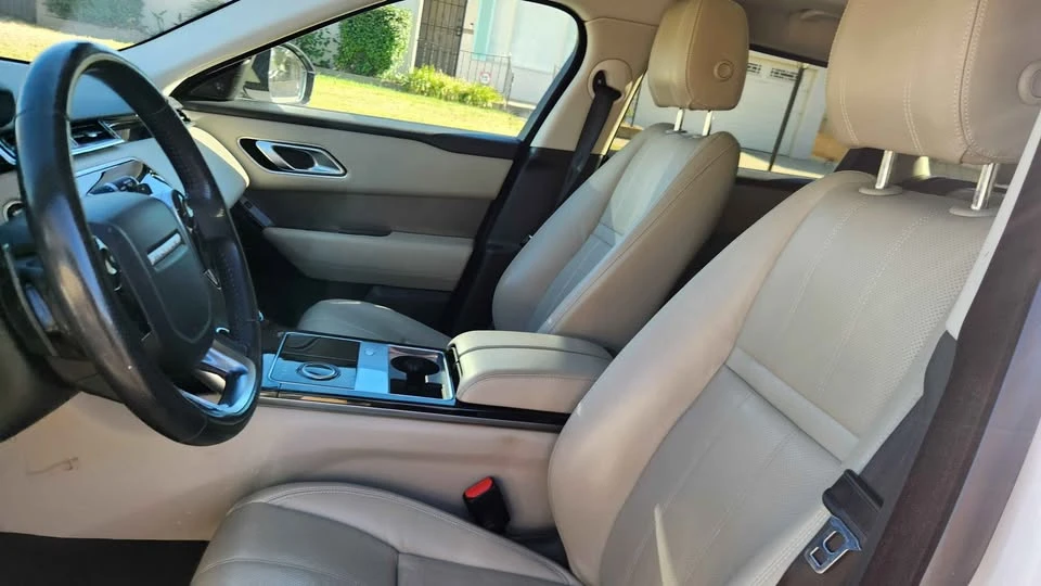 2018 Land Rover Range Rover Velar - Image 10 of 17