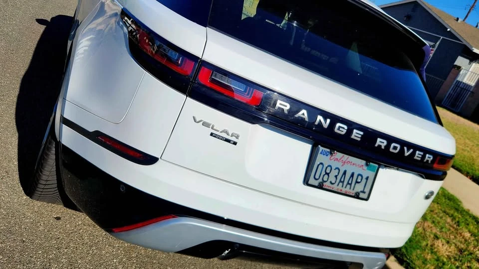 2018 Land Rover Range Rover Velar - Image 3 of 17