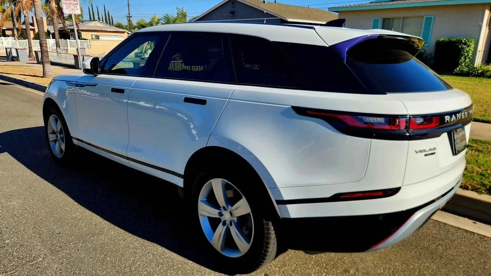 2018 Land Rover Range Rover Velar - Image 5 of 17